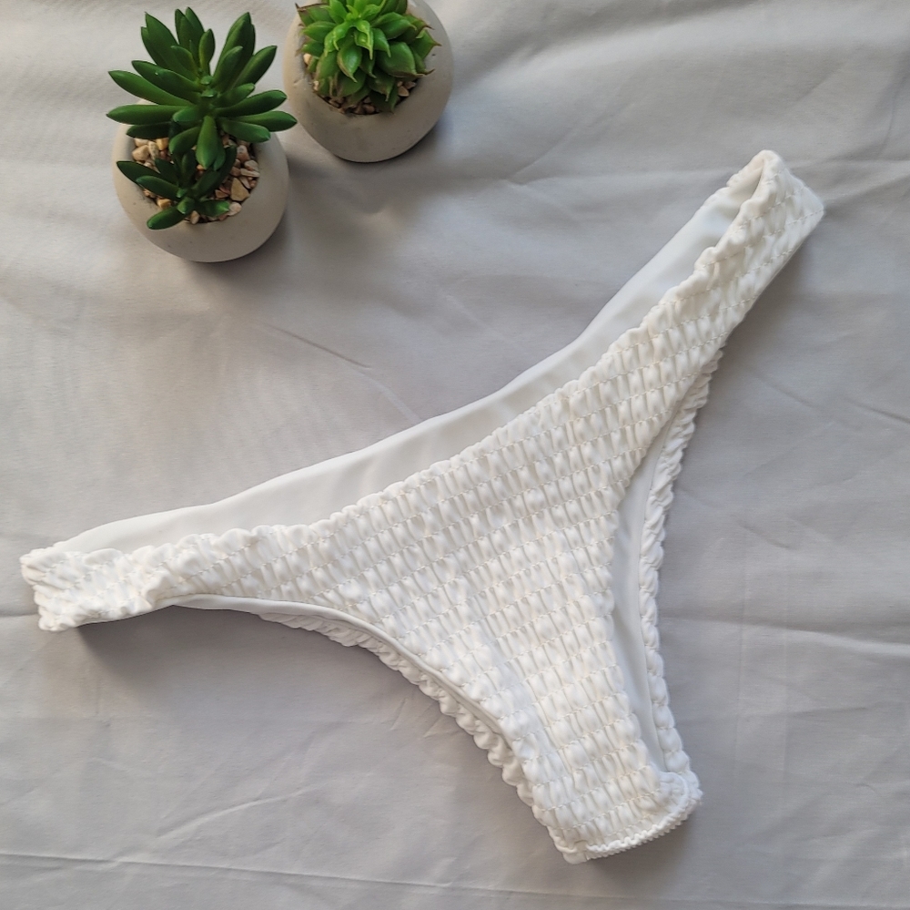 ZAFUL Smocked Bikini Bottom